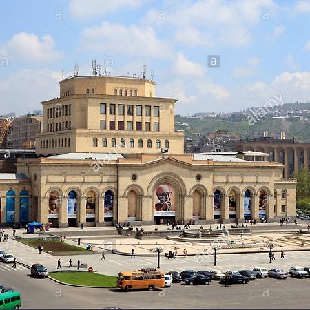Apartment On Republic Square Yerevan Ngoại thất bức ảnh